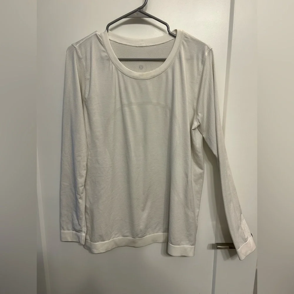 Lululemon Long Sleeve Swiftly Tech 2.0